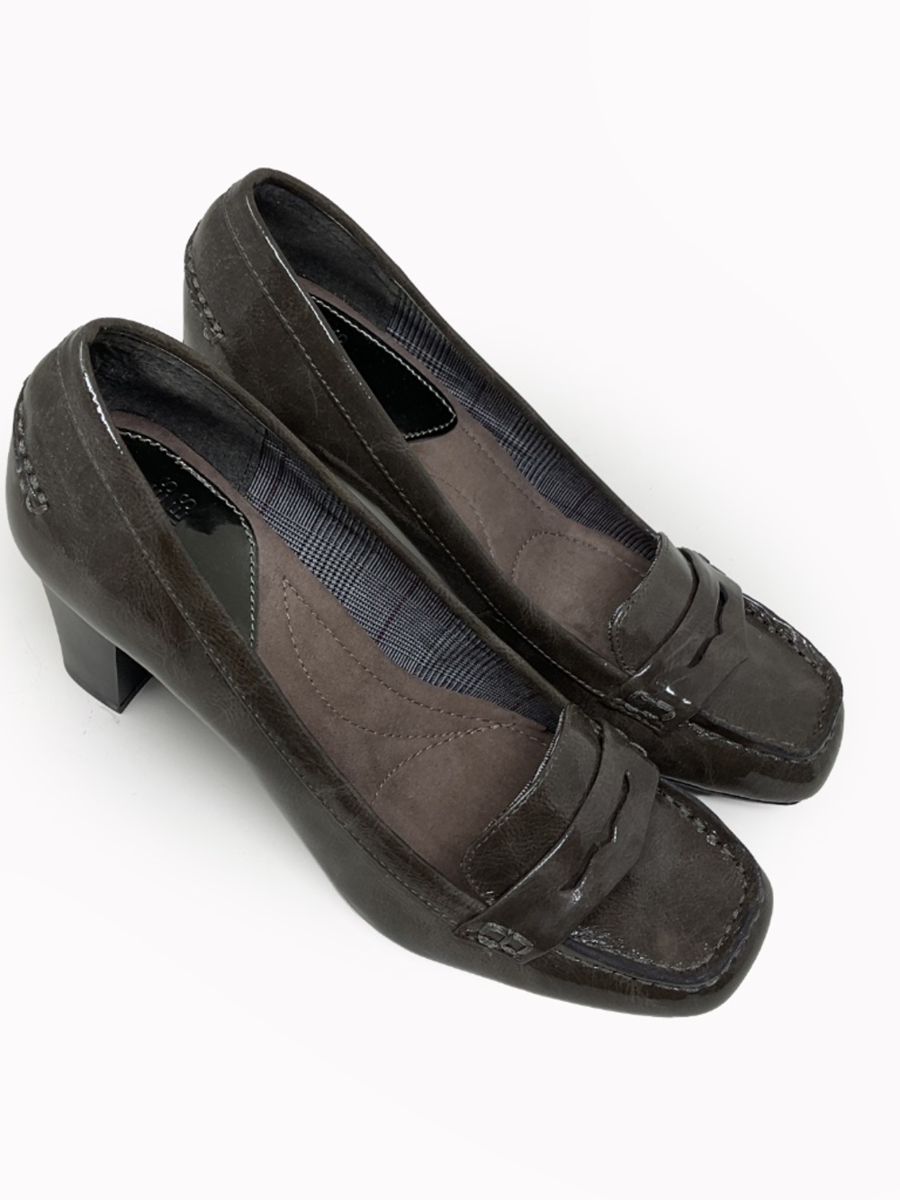 VTG Mootsies Tootsies gray low-heel penny loafers Never worn, size 7M, - S11